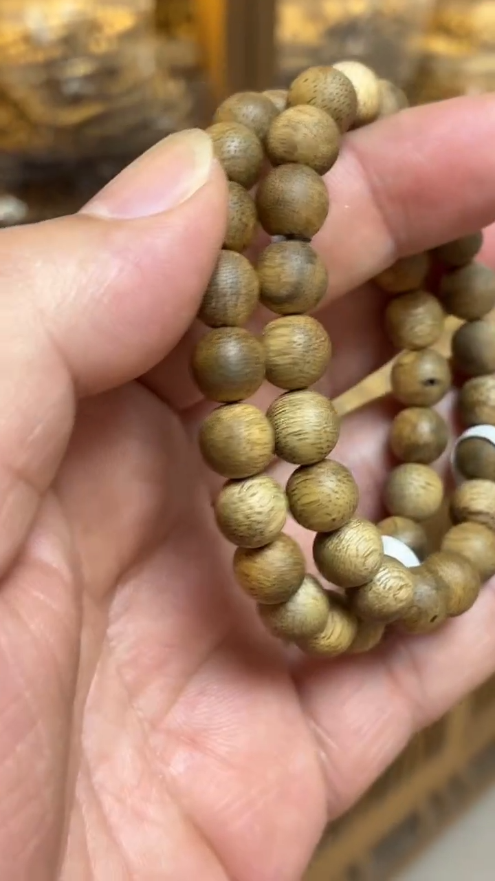 沉香手串 文莱圆珠单圈0.9+多样性发其一