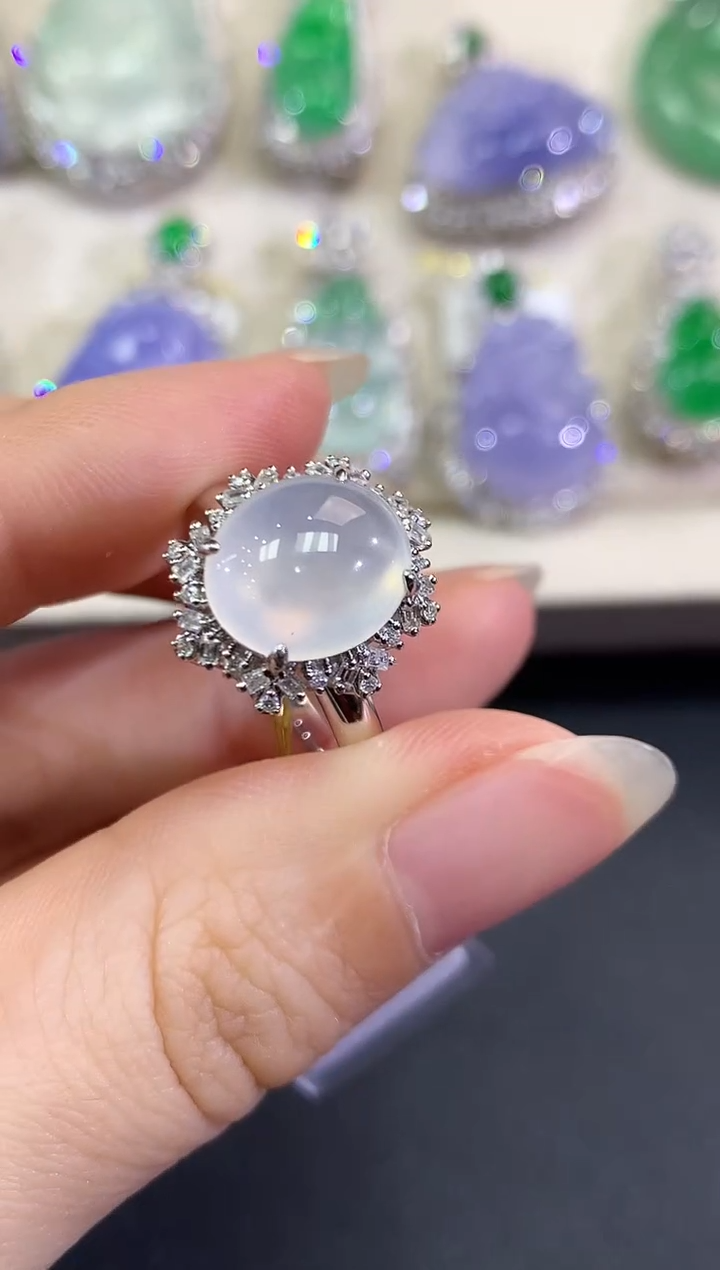 【闪购商品】翡翠戒指18K金镶嵌B140   