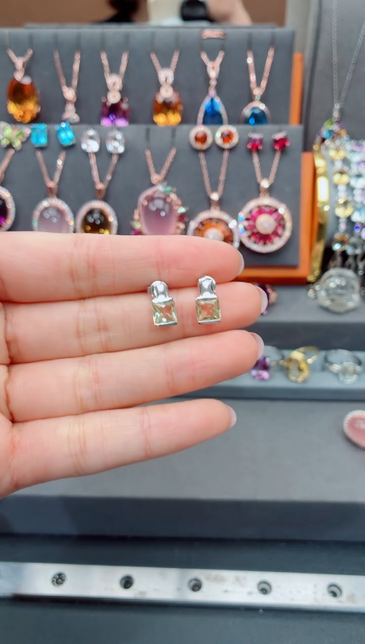 银S925镶嵌耳饰水晶水晶耳饰