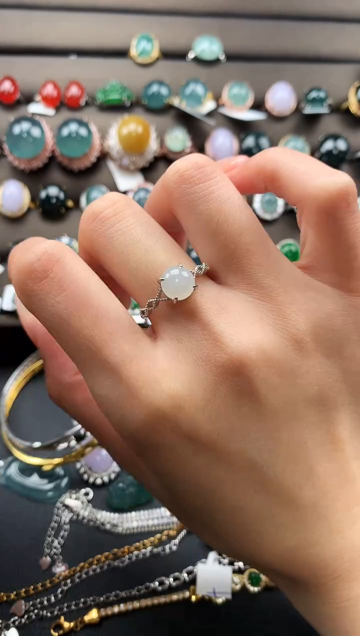 【闪购商品】翡翠戒指银S925镶嵌654567