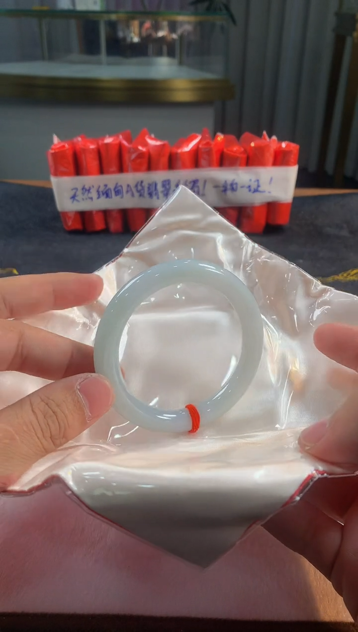 未镶嵌定制翡翠5079毛货不退不换 55-57圈