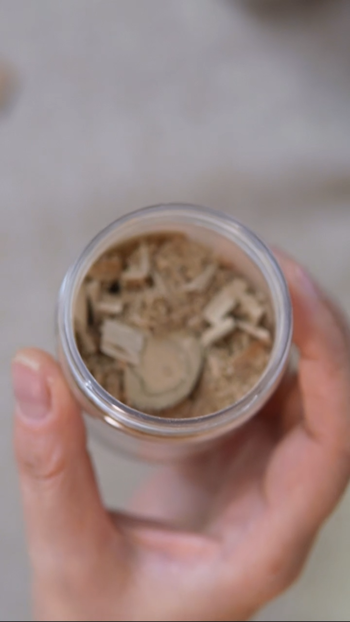 沉香沉香碎屑达拉干