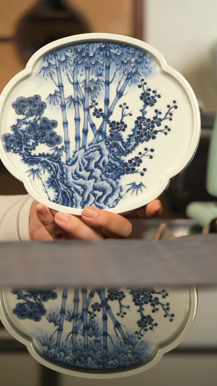 又见春风松竹梅壶承