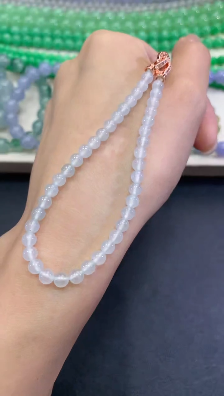 【闪购商品】翡翠手串未镶嵌w62