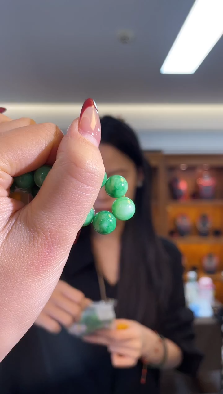 未镶嵌手串翡翠（多样性发一件）