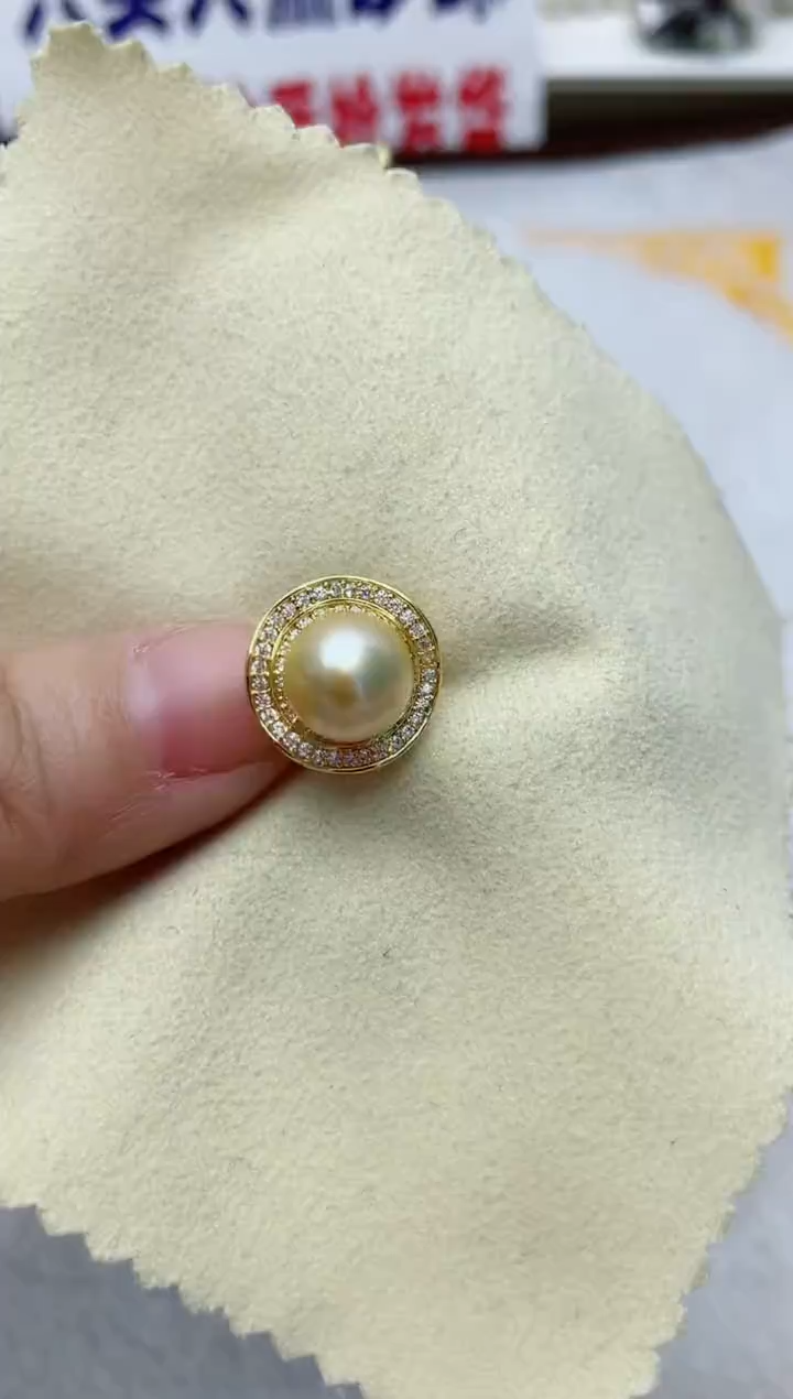 【闪购商品】海水珍珠胸饰未镶嵌A12