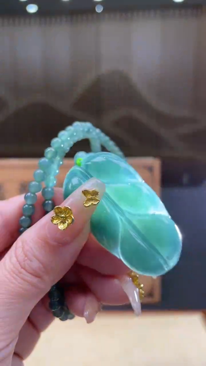 【闪购商品】定制翡翠未镶嵌       *576