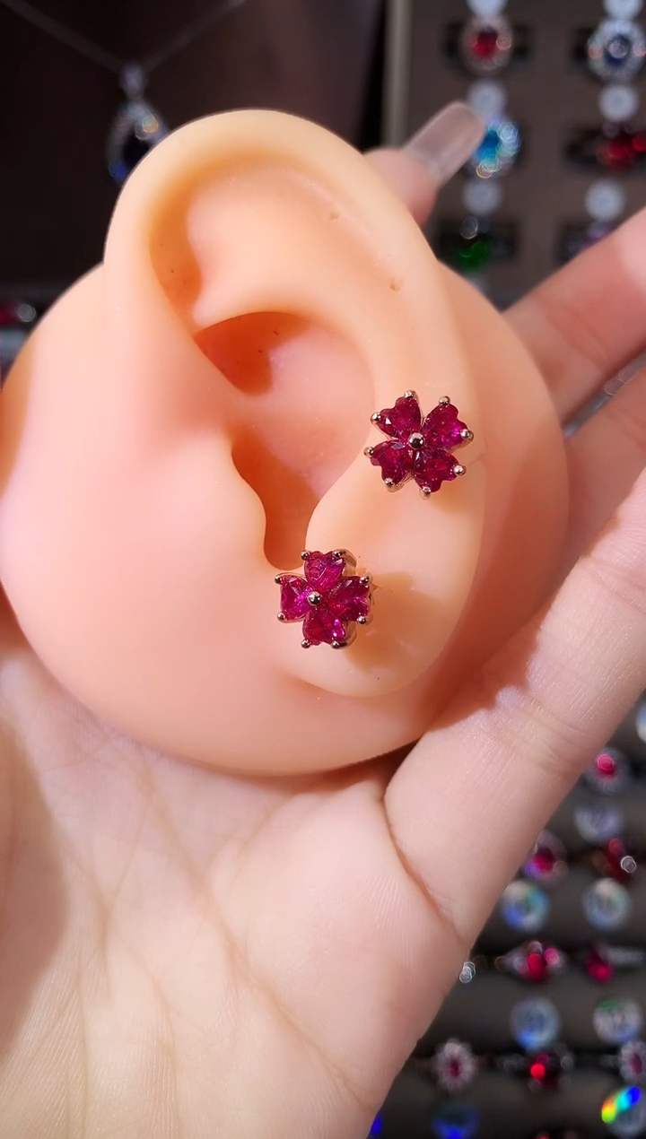 银S925镶嵌耳饰红宝石玫瑰金
