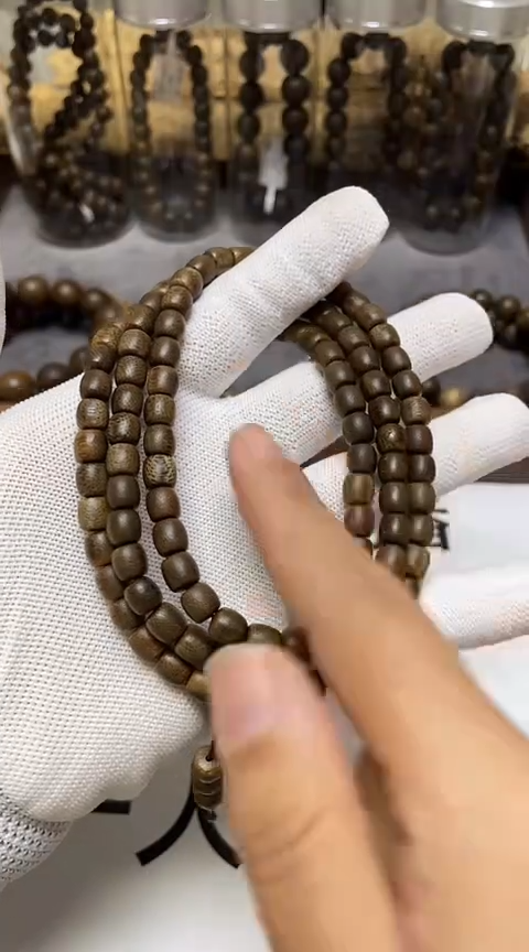 【闪购商品】沉香手串柬埔寨金丝菩萨棋沉香108颗沉水级老料