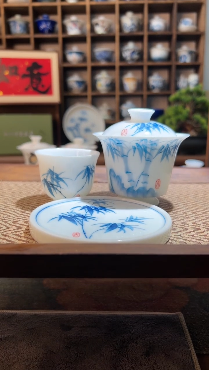 【闪购商品】手绘竹子高足盖碗+送主人杯+送盖置