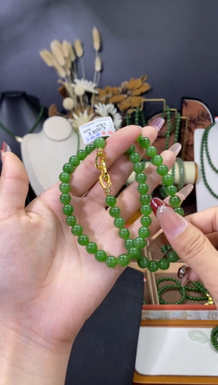 【闪购商品】和田玉（碧玉）颈饰未镶嵌8锁骨链