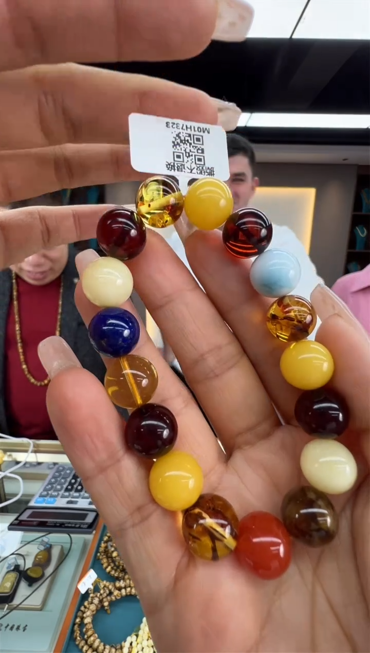 【闪购商品】琥珀手链未镶嵌30秒拼号