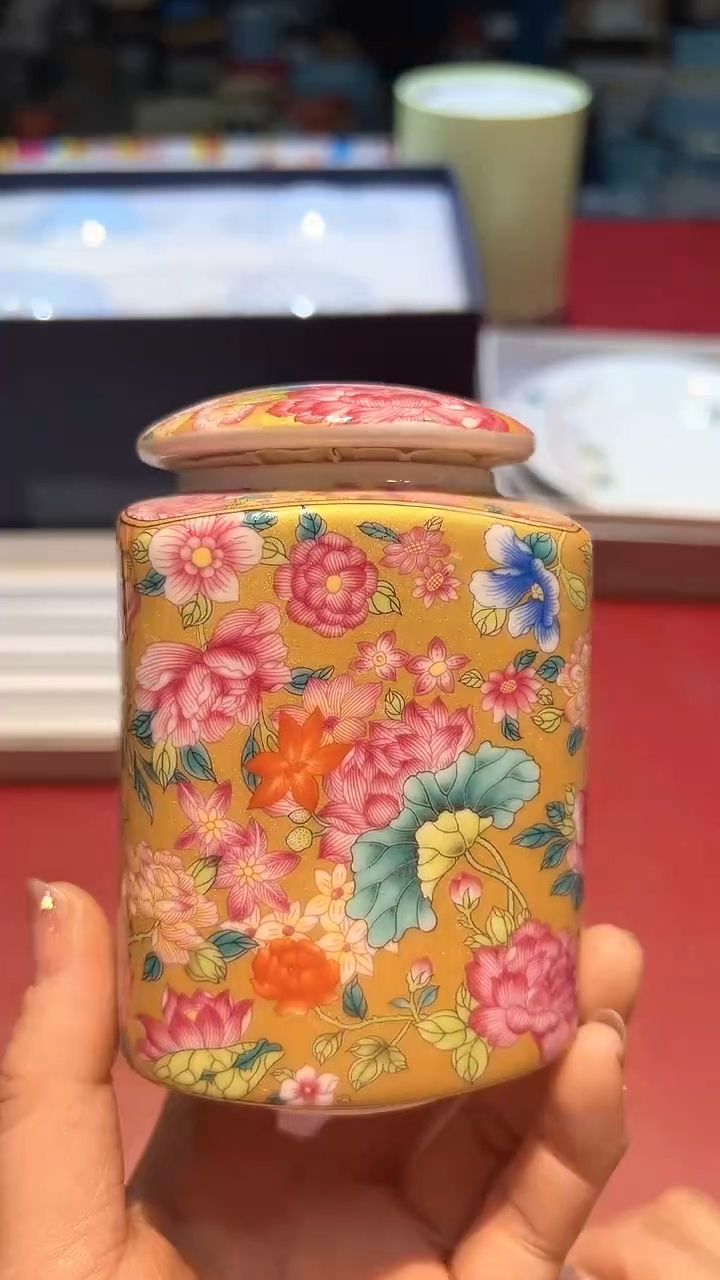 【闪购商品】瓷片锅碗瓢盆一件不剩