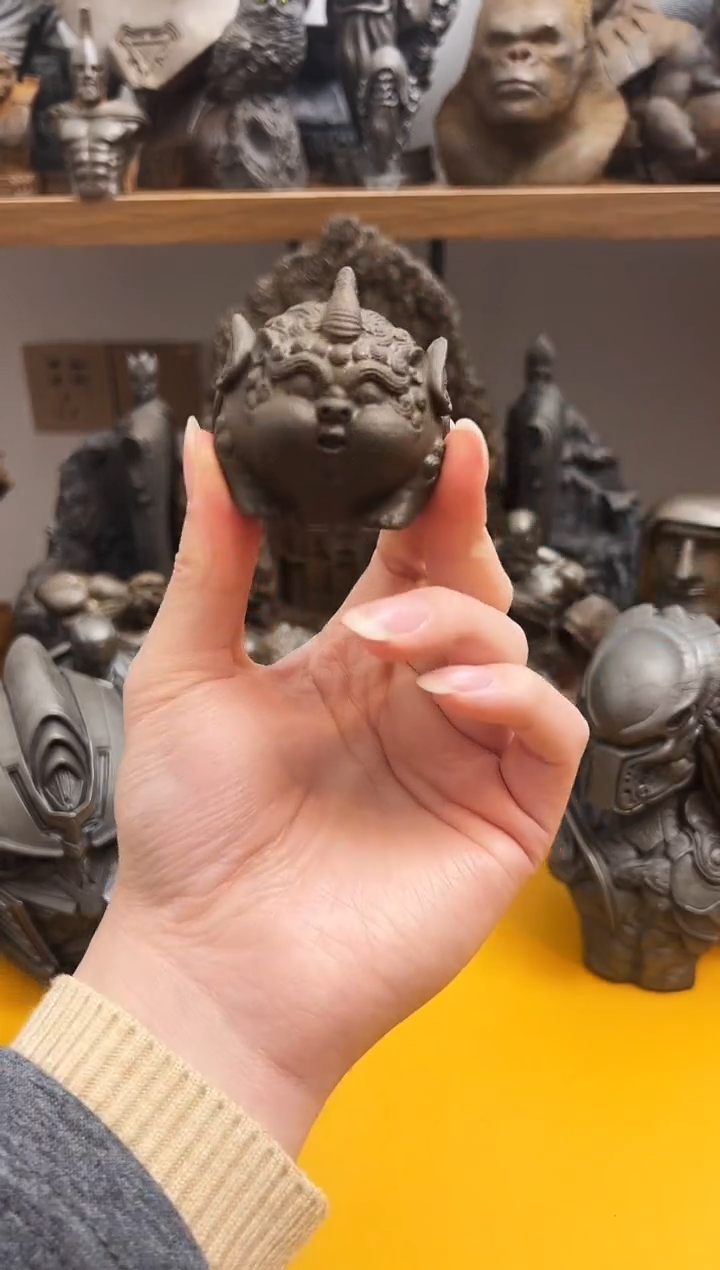 金属实心铁艺--小貔貅