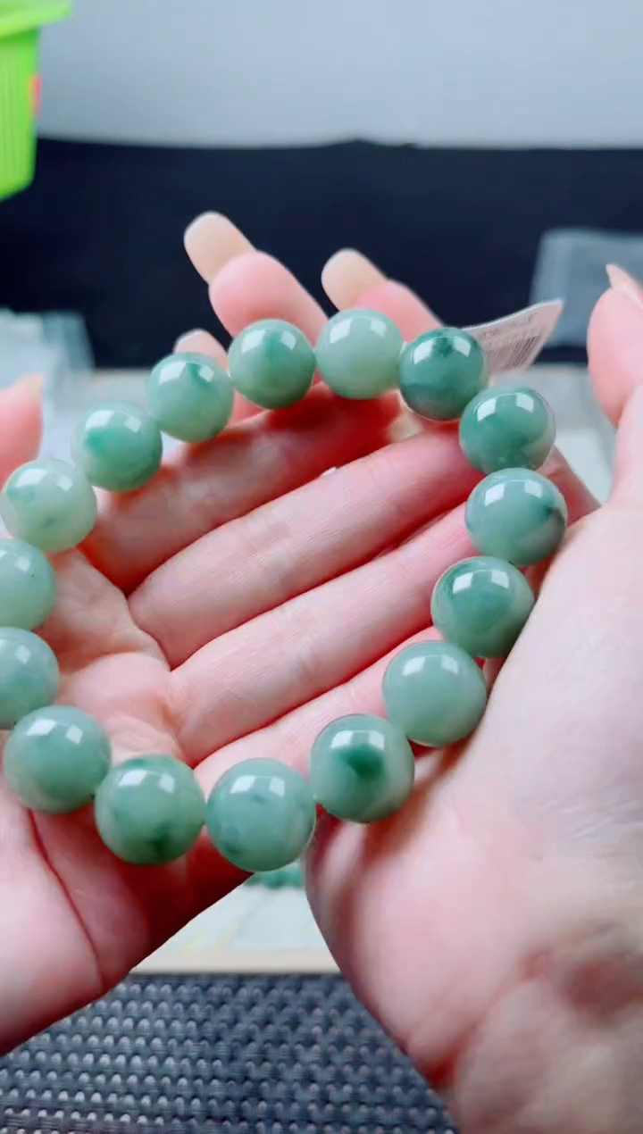 未镶嵌定制翡翠翡翠