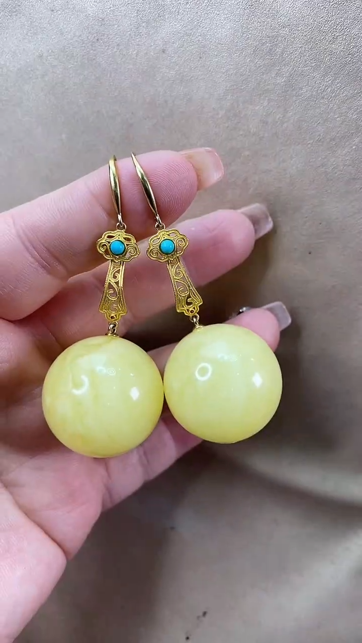 琥珀颈饰未镶嵌耳环