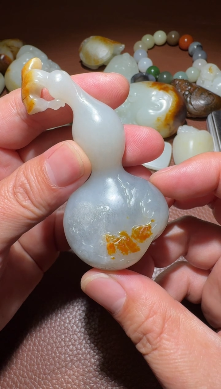 未镶嵌和田玉挂件和田玉