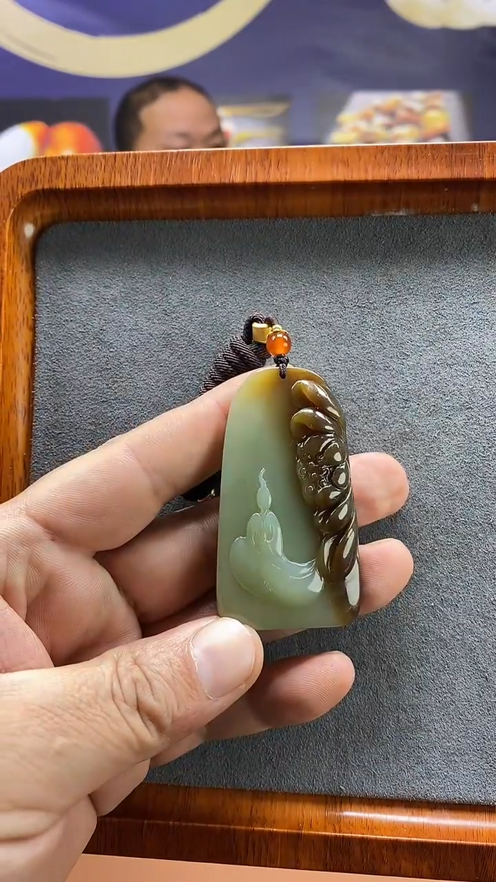 【闪购商品】和田玉（糖玉）颈饰未镶嵌精品和田玉无相观音