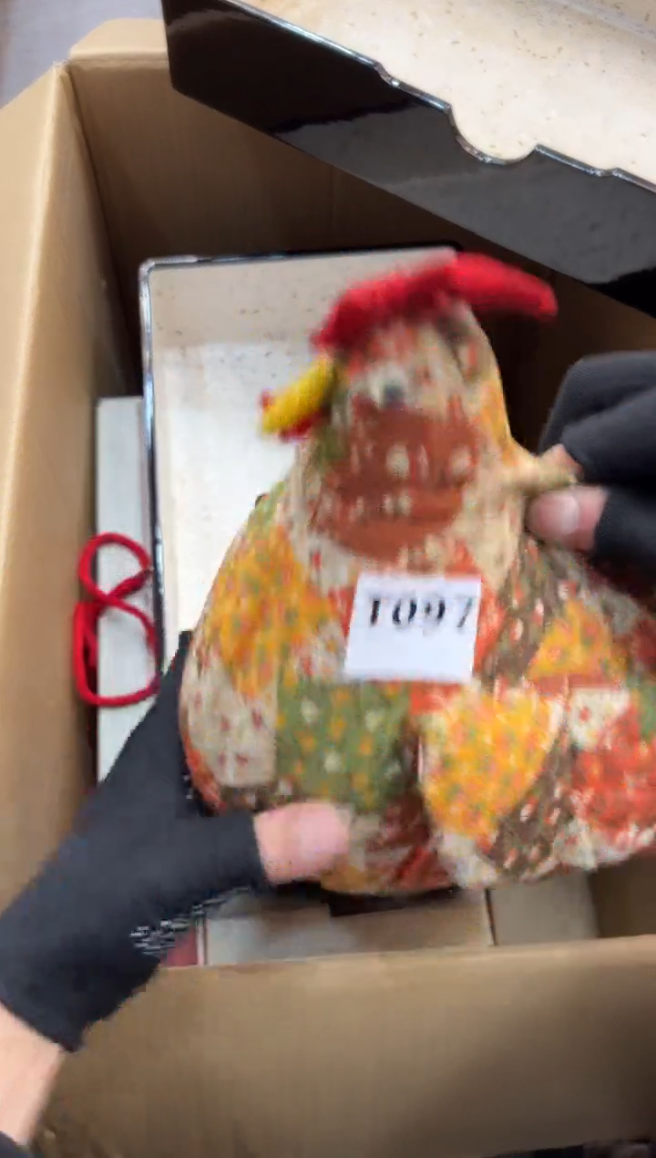 其他蓝****?097中古商品，谨慎参拍