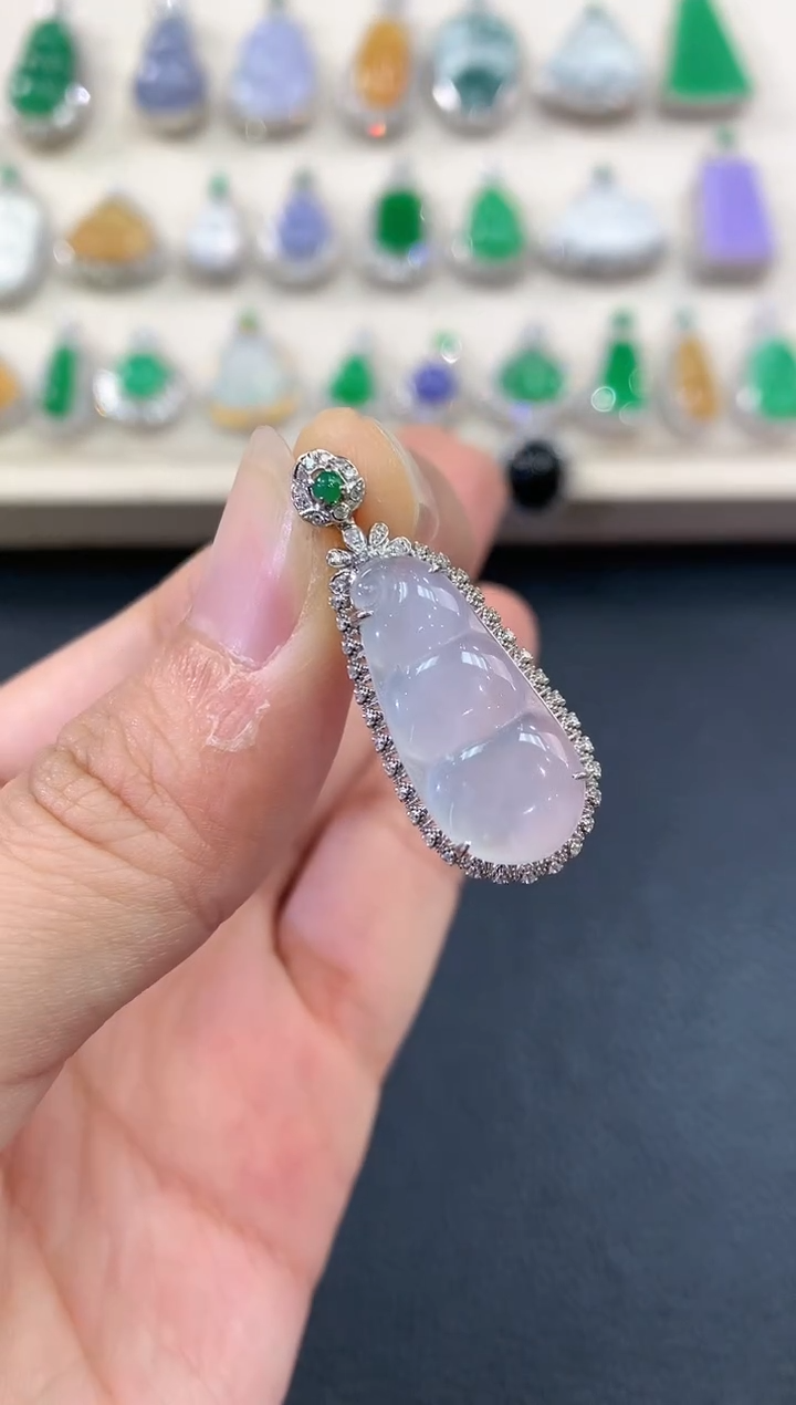 【闪购商品】翡翠吊坠(不含链)18K金镶嵌B11