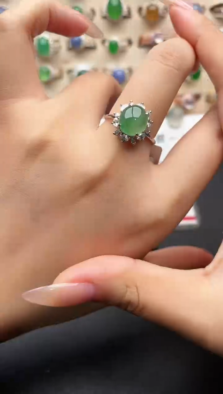 银S925镶嵌戒指翡翠一物一证一礼盒