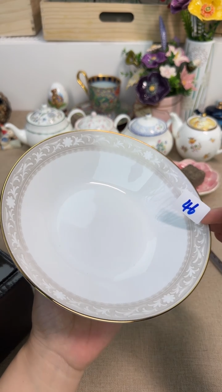 瓷片泡泡家的瓷器真好看