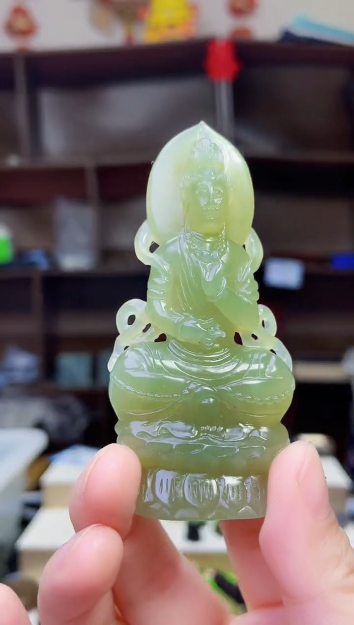 和田玉未镶嵌颈饰1