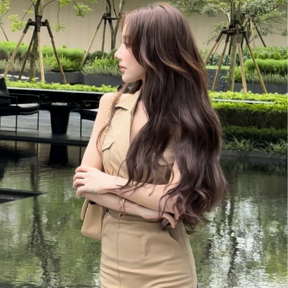 WW定制 「政律佳人」气质露背高贵法式挂脖连衣裙通勤显瘦无袖裙子