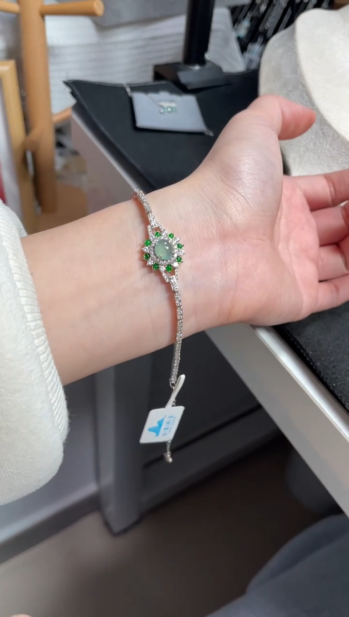 【闪购商品】翡翠手链银S925镶嵌翡翠