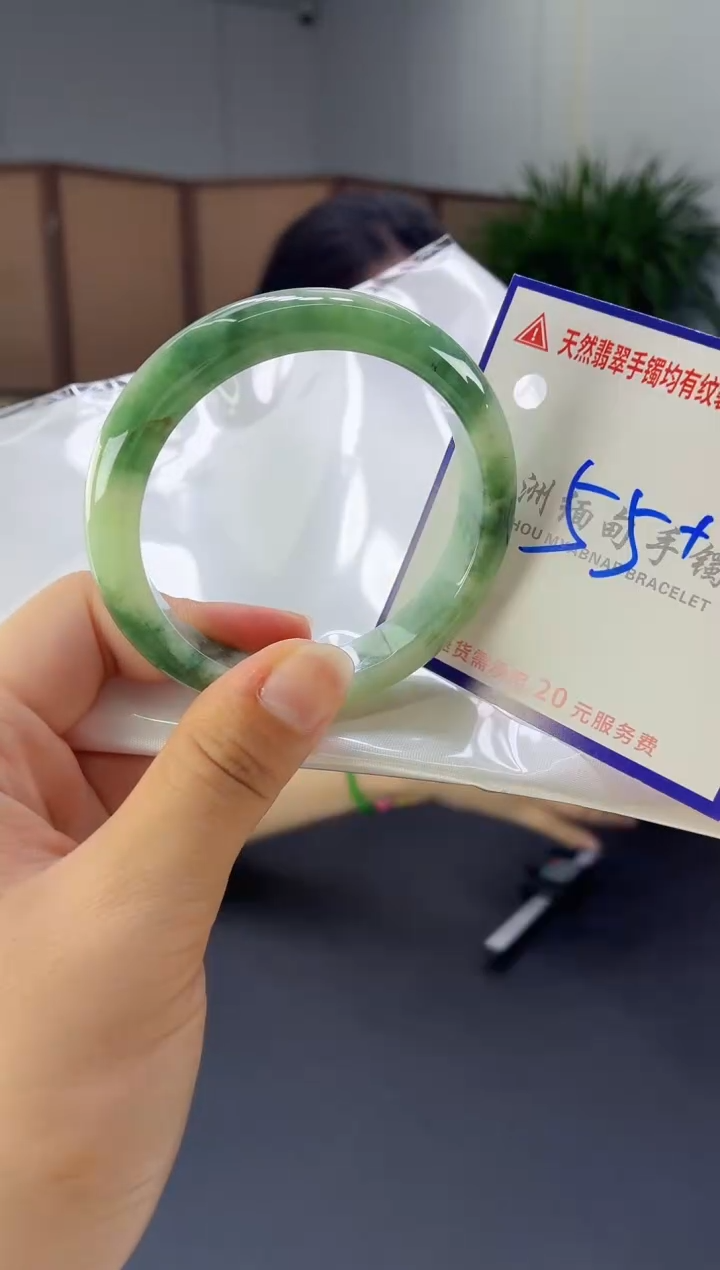 翡翠手镯未镶嵌1111111111