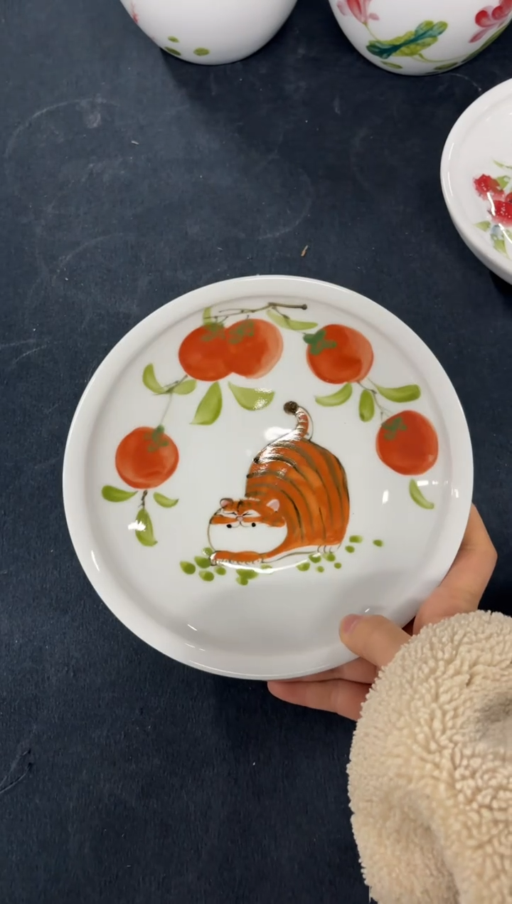 景德镇手绘釉中彩（食品级）小月亮盘