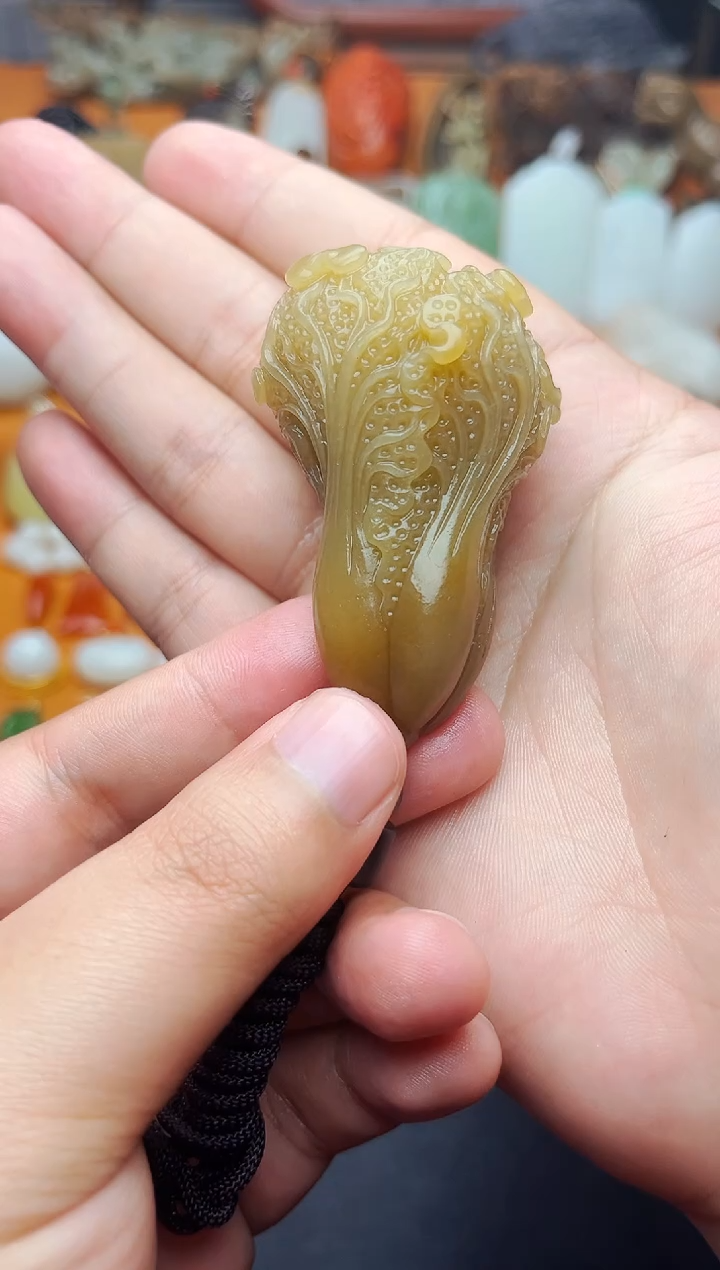 【闪购商品】和田玉颈饰未镶嵌白菜吊坠01