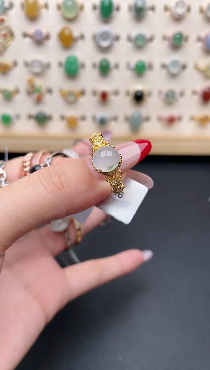 【闪购商品】翡翠戒指银S925镶嵌一物一证一礼盒