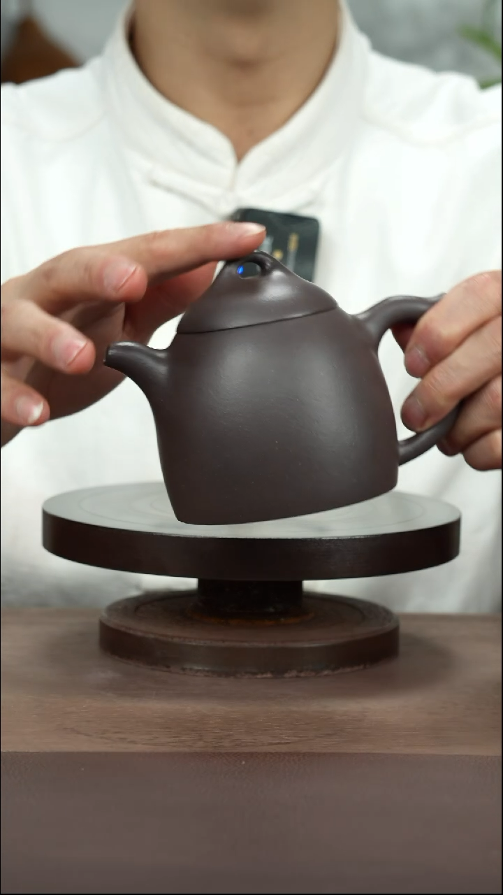 【闪购商品】紫砂茶壶天青泥秦权