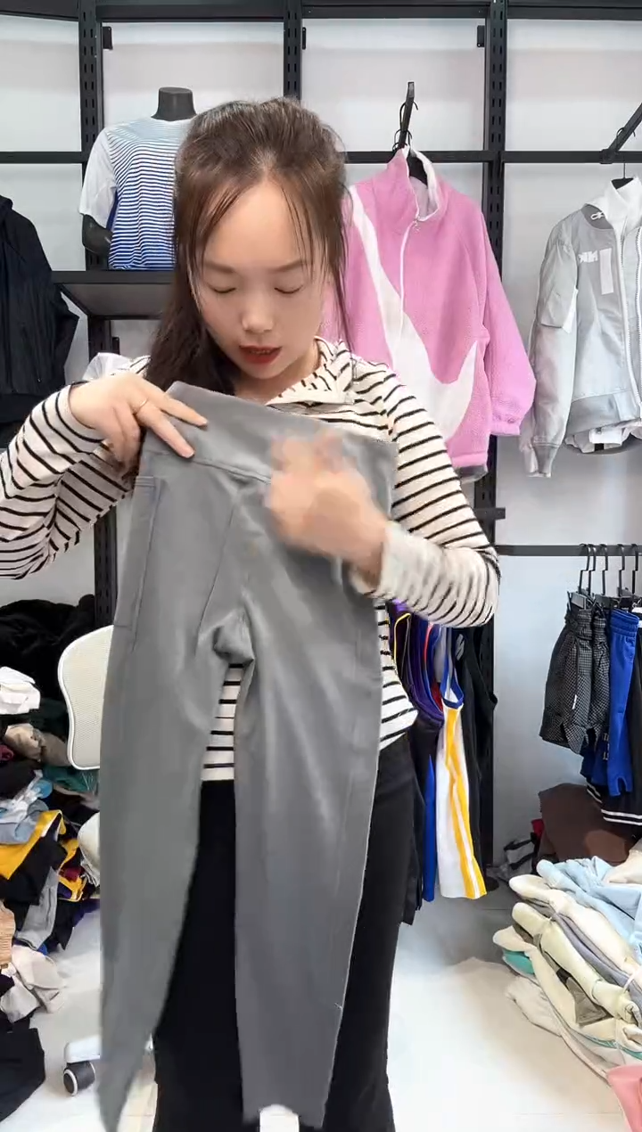 2499  编码 瑕疵直播间过款为准 尺码
