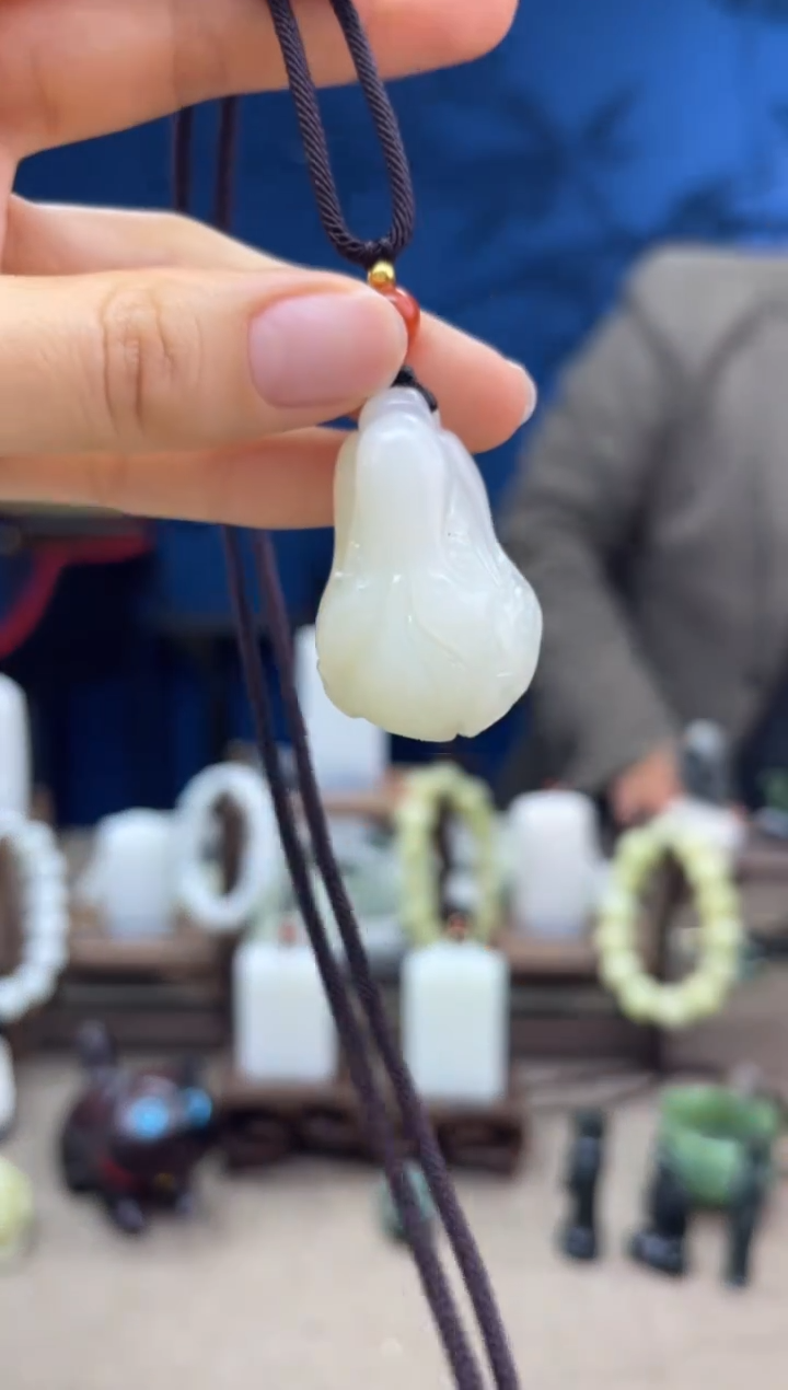 【闪购商品】和田玉颈饰未镶嵌1