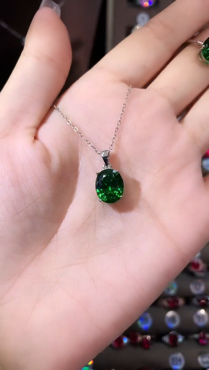 吊坠(赠链)银S925镶嵌碧玺911银色