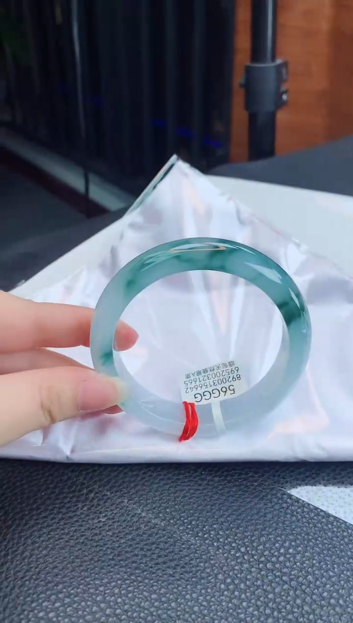 【闪购商品】翡翠手镯未镶嵌缅甸天然翡翠A货手镯
