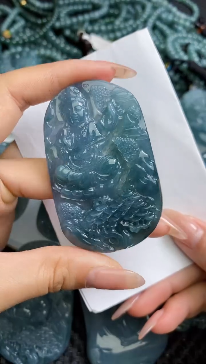 【闪购商品】翡翠颈饰未镶嵌111111111