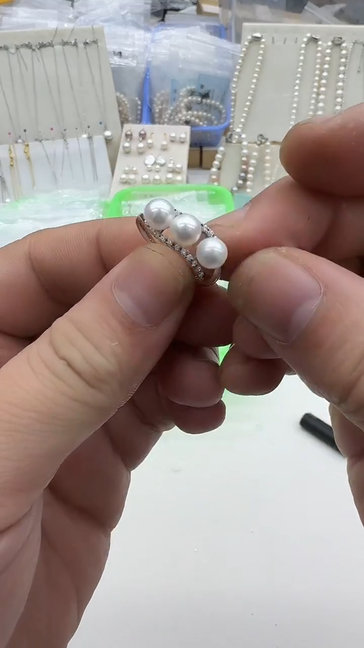 银S925镶嵌戒指淡水珍珠5-6mm 排戒