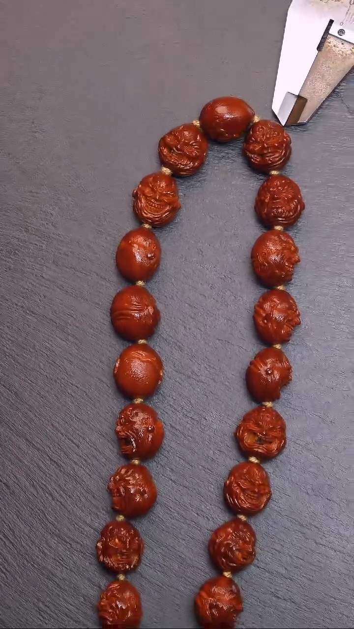 【闪购商品】橄榄核吊坠恶僧手持24号