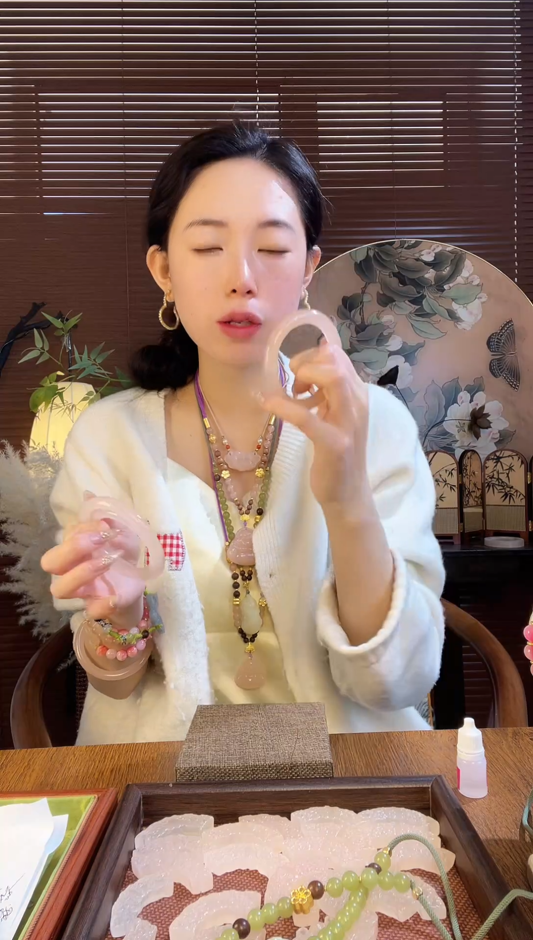 吊坠(赠链)未镶嵌石英岩玉镯子镯子