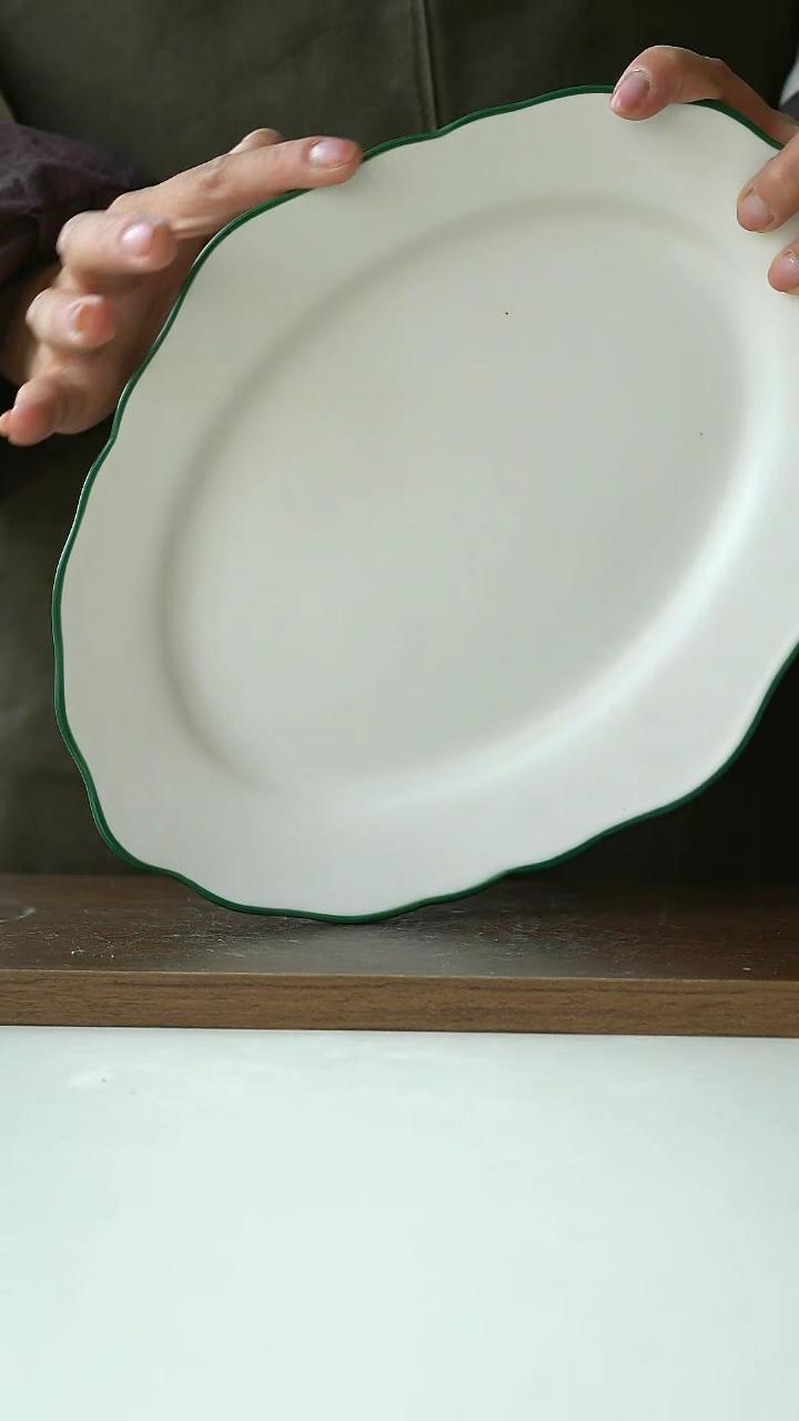 【闪购商品】陶瓷哑光椭圆盘28cm@4-2@