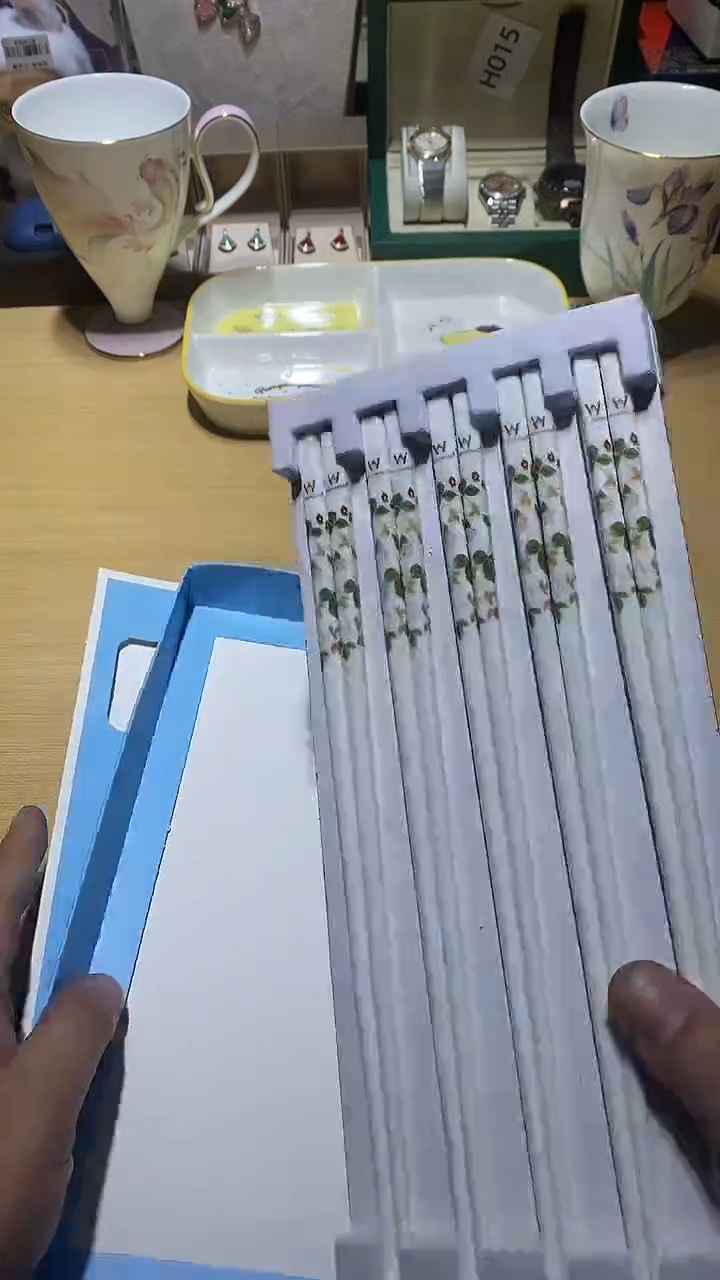 瓷片生活的本意就是开心@@1