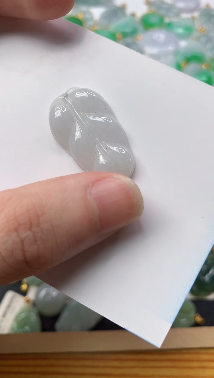 【闪购商品】翡翠颈饰未镶嵌2.........