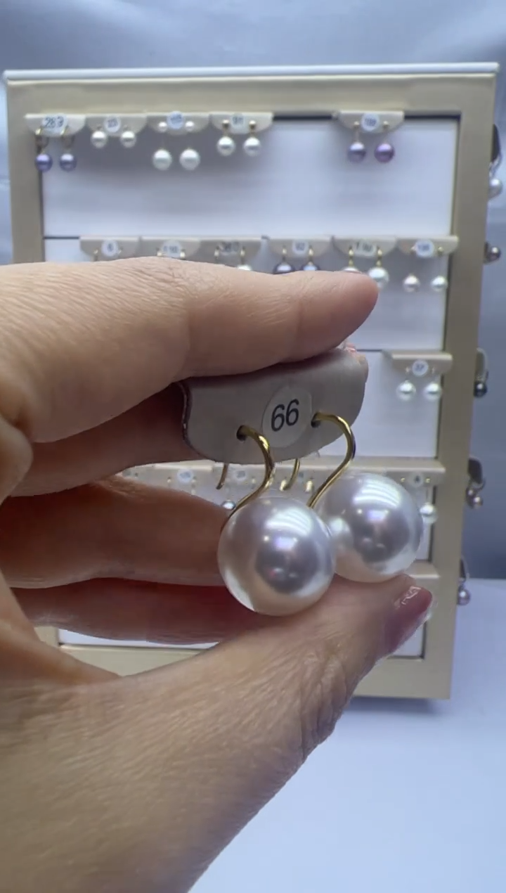 【闪购商品】淡水珍珠耳饰18K金镶嵌66