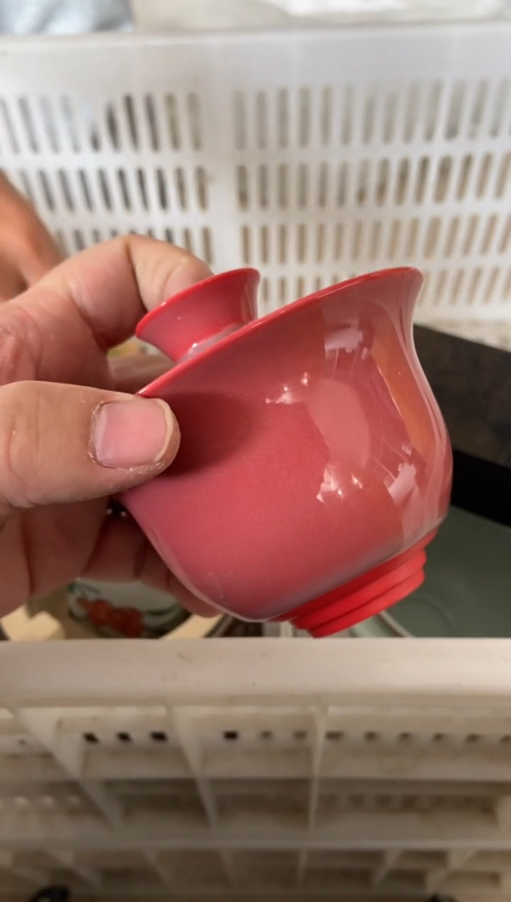 杯无运费险有瑕疵的摄影的产品有使用过的痕迹有点脏介意勿拍