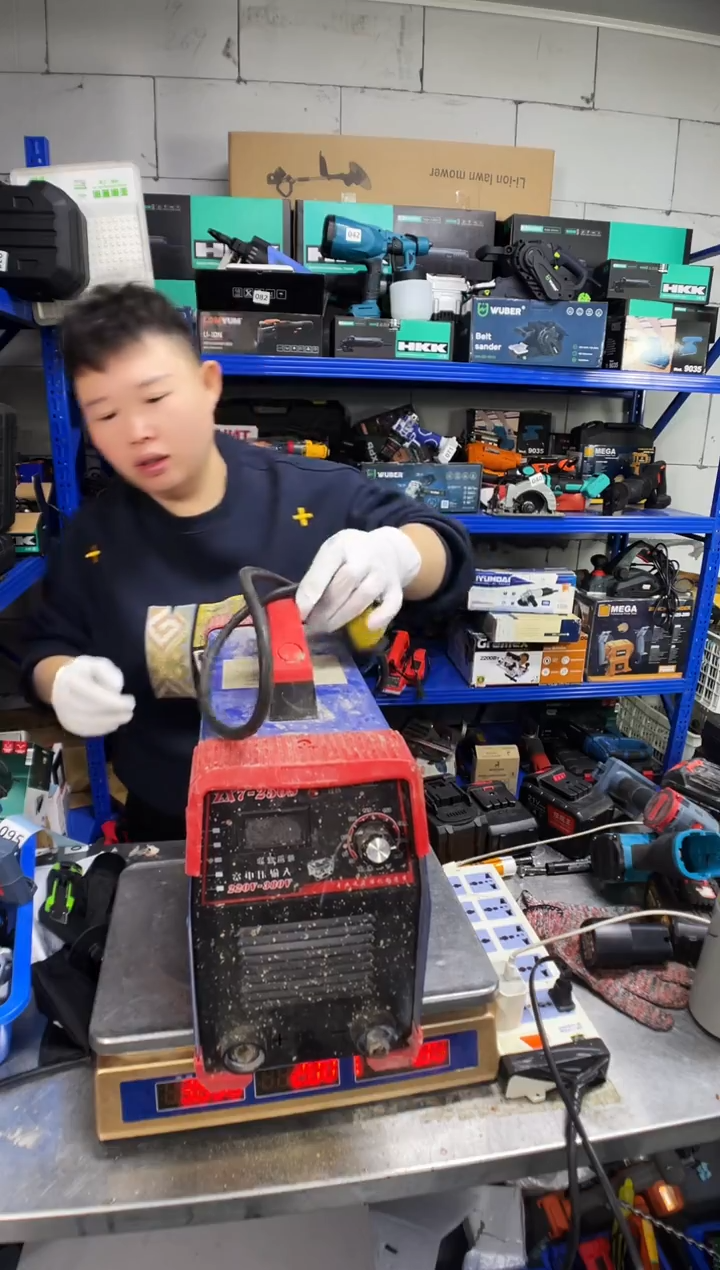 坏的焊机 听讲解看图片下单 没有运费险095