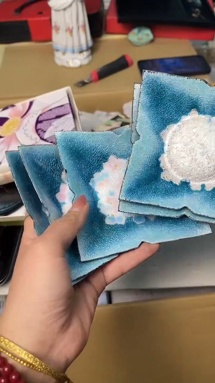 H*H中古杂项默认微瑕，满18包邮