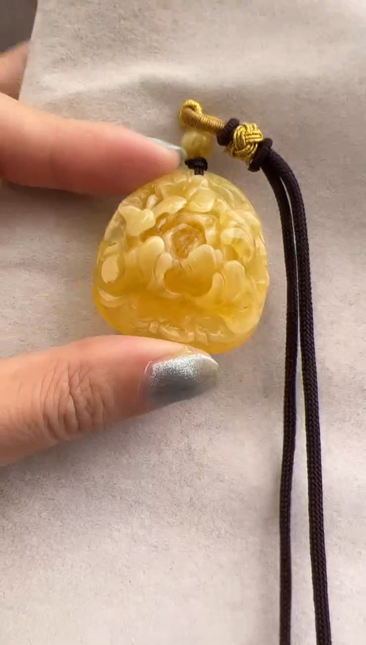 【闪购商品】琥珀裸石未镶嵌10214216-吊坠